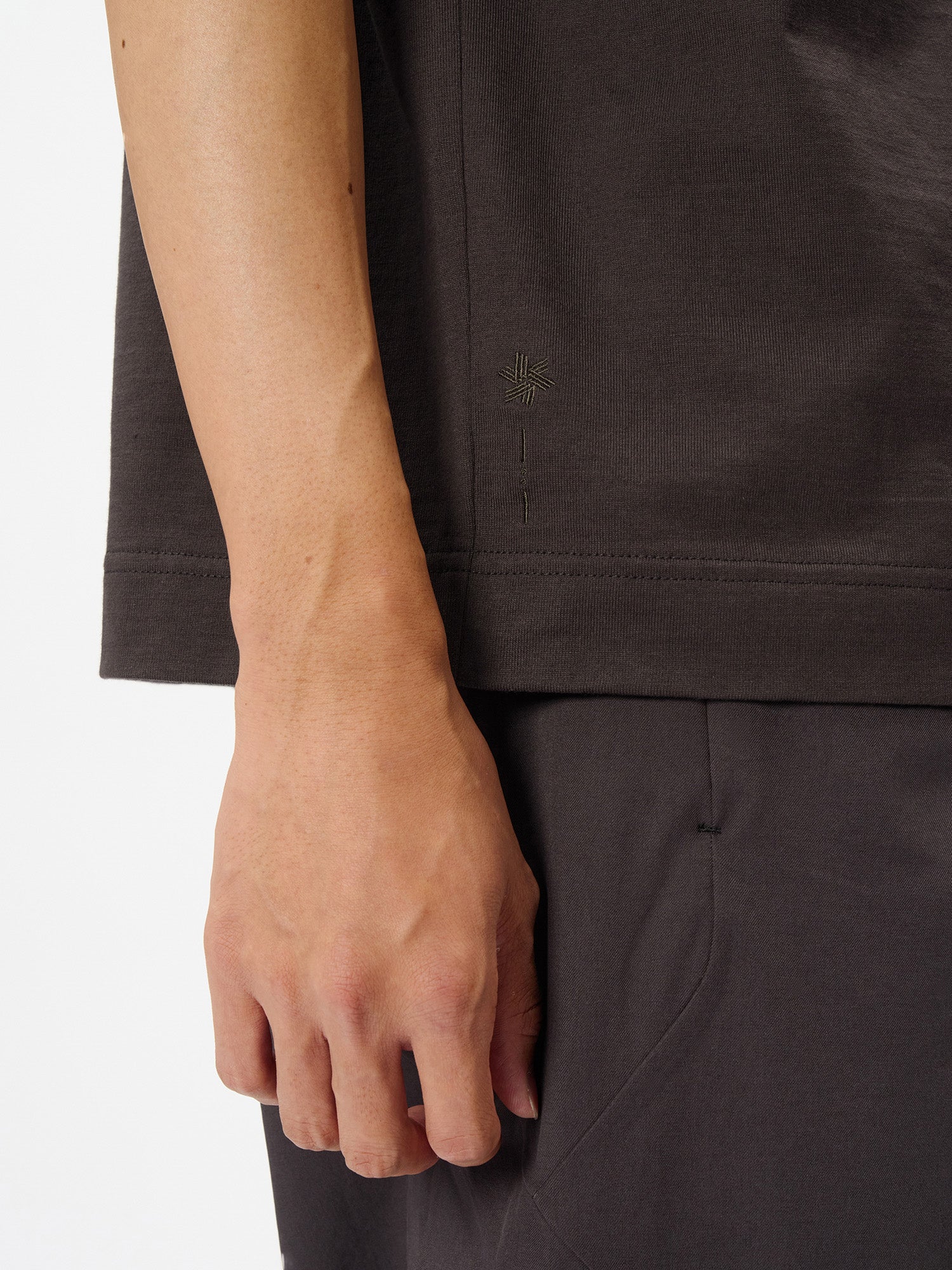 Goldwin _J.L-A.L_ Dolman T-shirt - Image 11