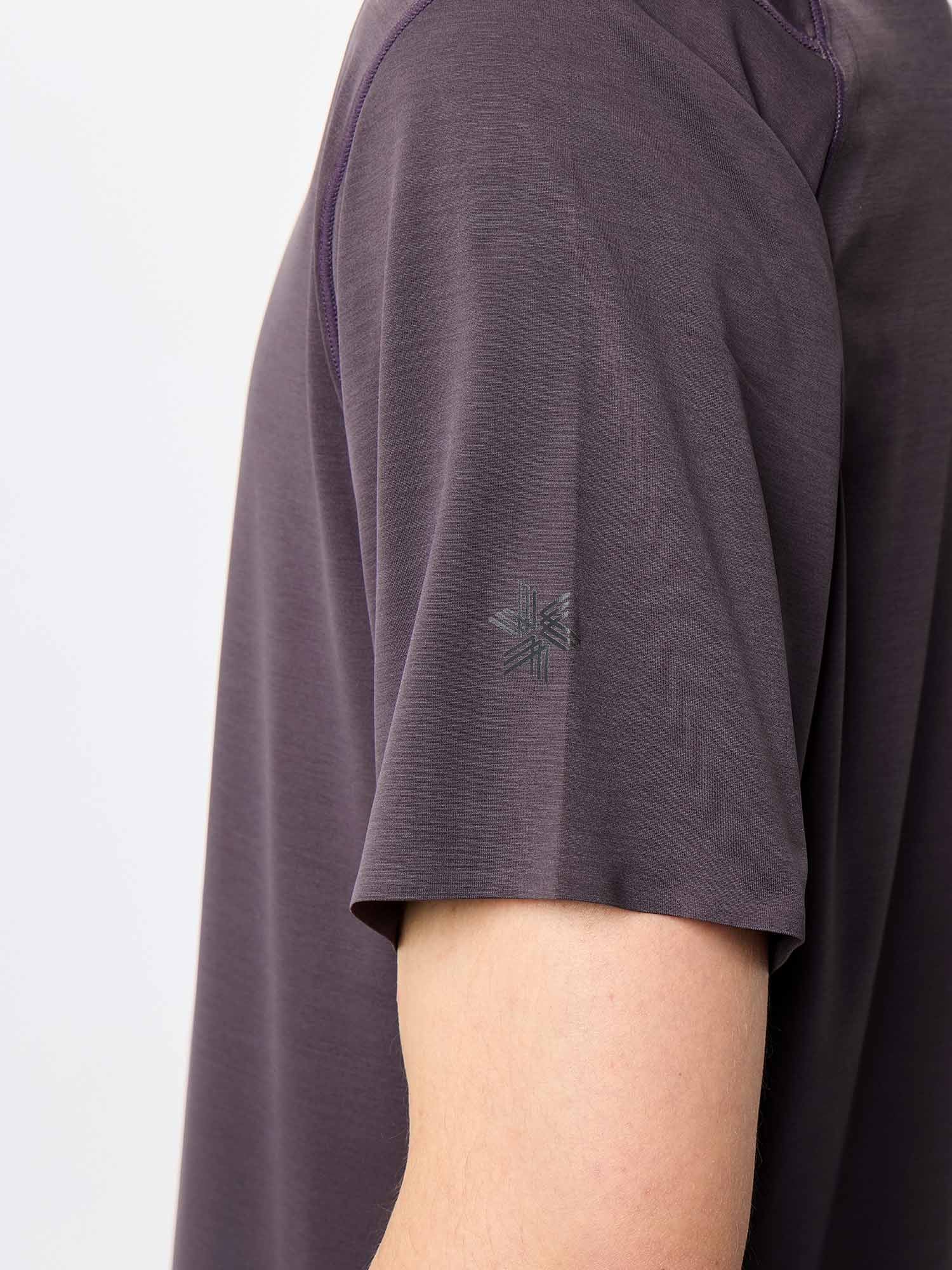 Advanced Light T-shirt - Image 11