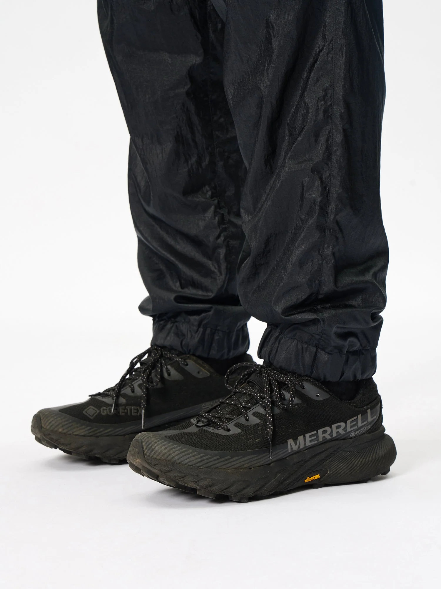 Light Warmer Kochi Pants - Image 9