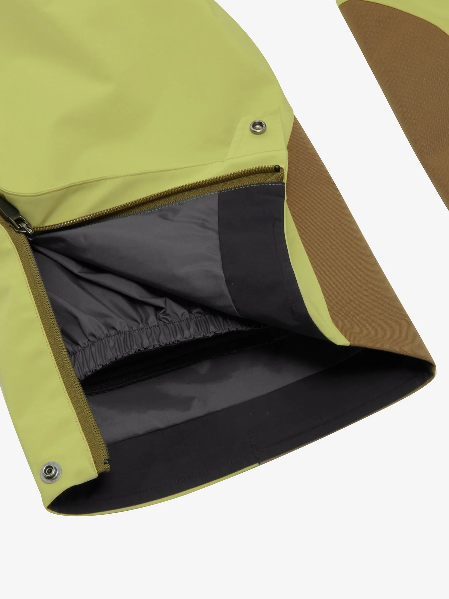 W's GORE-TEX 2L Pants - Image 14