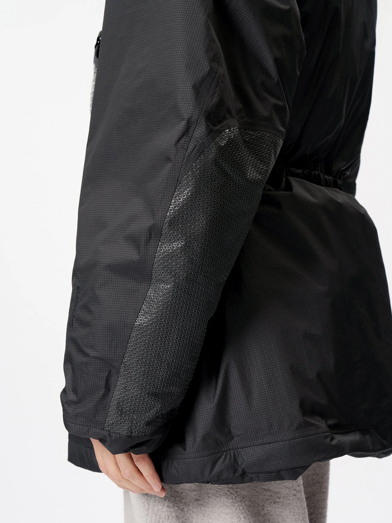 Goldwin 0 WINDSTOPPER Padded Composite Parka - Image 12