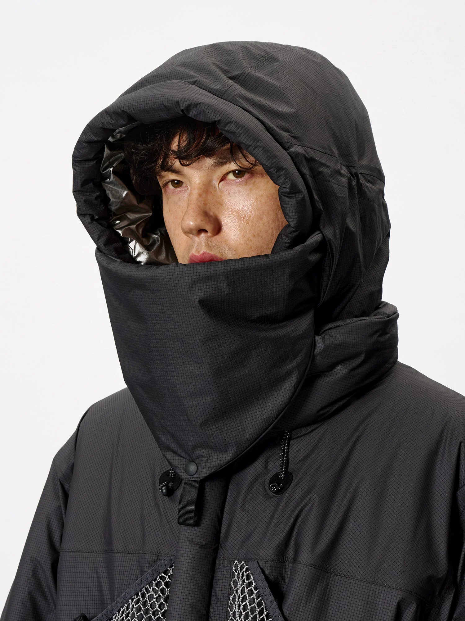 Goldwin 0 WINDSTOPPER Padded Composite Parka - Image 9