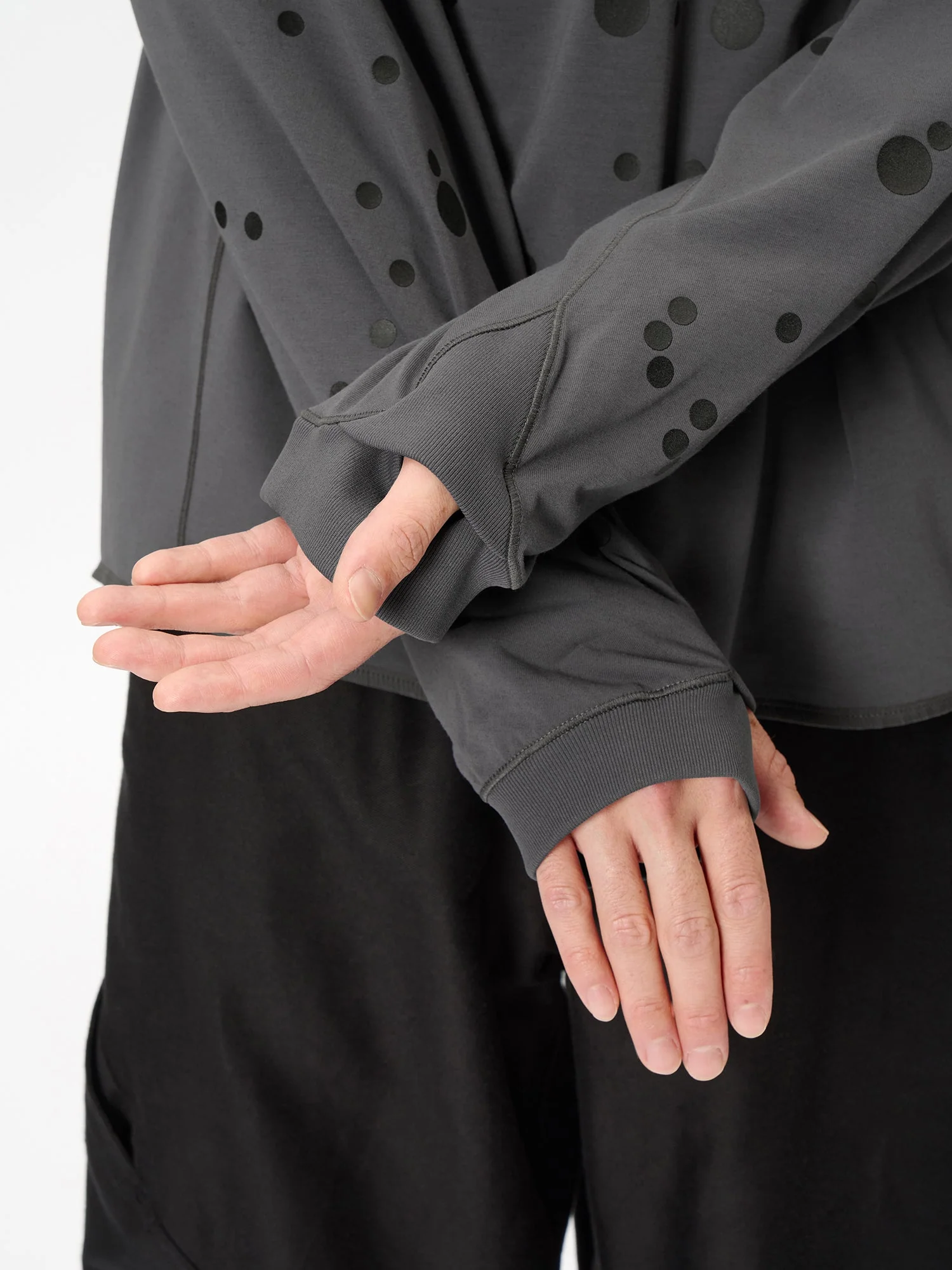 Goldwin 0 Graphic L/S T-shirt - Image 9